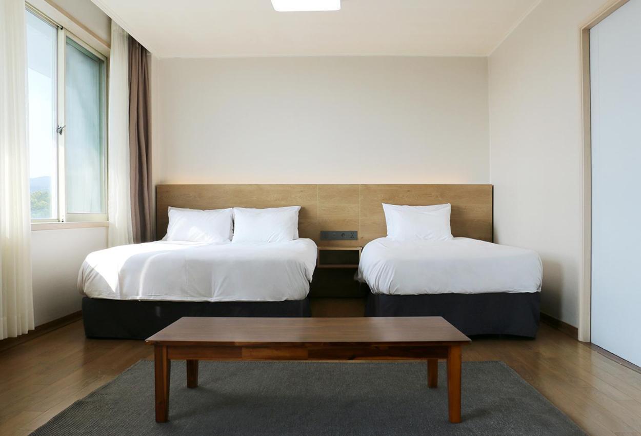 ג'גו Bloom Hotel מראה חיצוני תמונה
