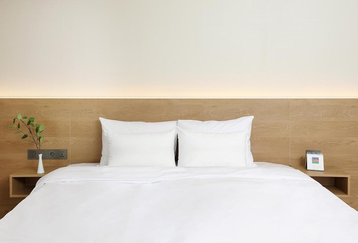ג'גו Bloom Hotel מראה חיצוני תמונה